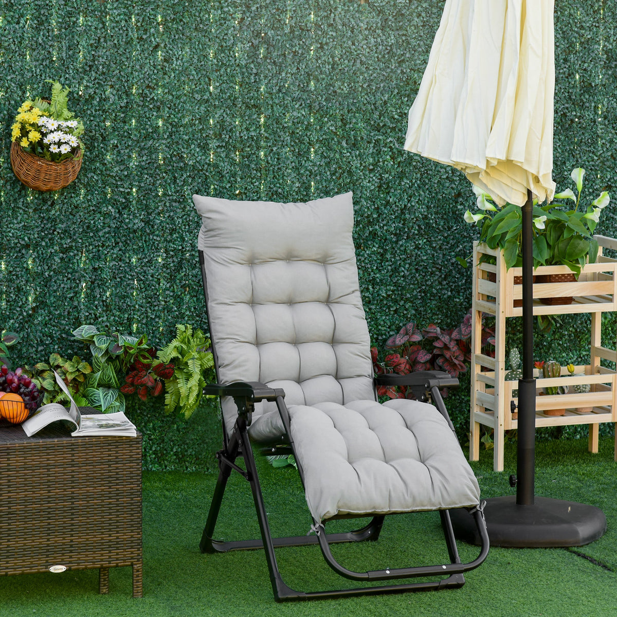 Reclining Zero Gravity Chair w/ Adjustable Backrest, Folding Garden Sun Lounger, Light Grey